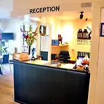 酒店 阿巴酒店 *