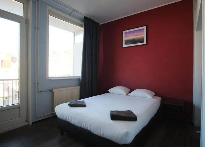 آبا أمستردام