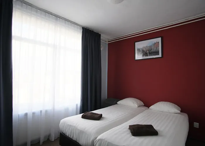 آبا أمستردام